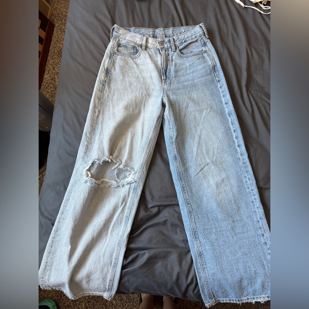 American Eagle Outfitters Light Wash Wide Leg Jeans